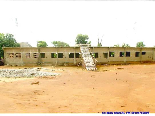 Schulgebäude, Fortschritt